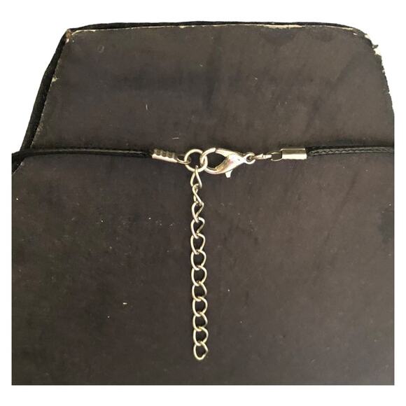 Boho Chic Minimalist Faux Gold Coated Black String Outline Pendant Necklace - Picture 10 of 10